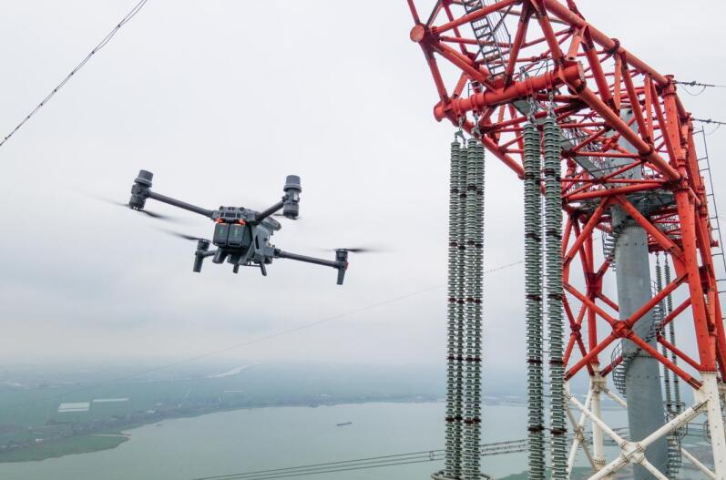 安徽電力成功開展無人機網格化巡檢作業(圖1) 安徽電力成功開展無人機網格化巡檢作業(圖1)